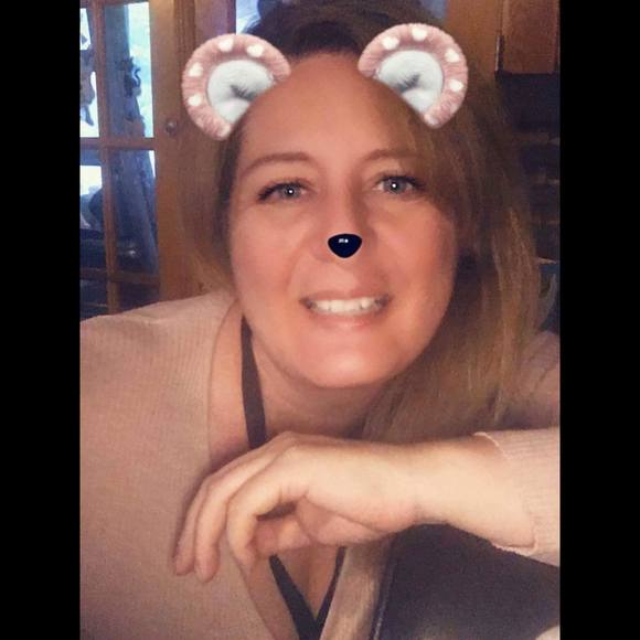 Meet your Posher, Marnie - Picture 1 of 1